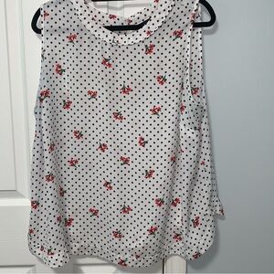Liz Claiborne White Sleeveless Blouse with Peter Pan Collar